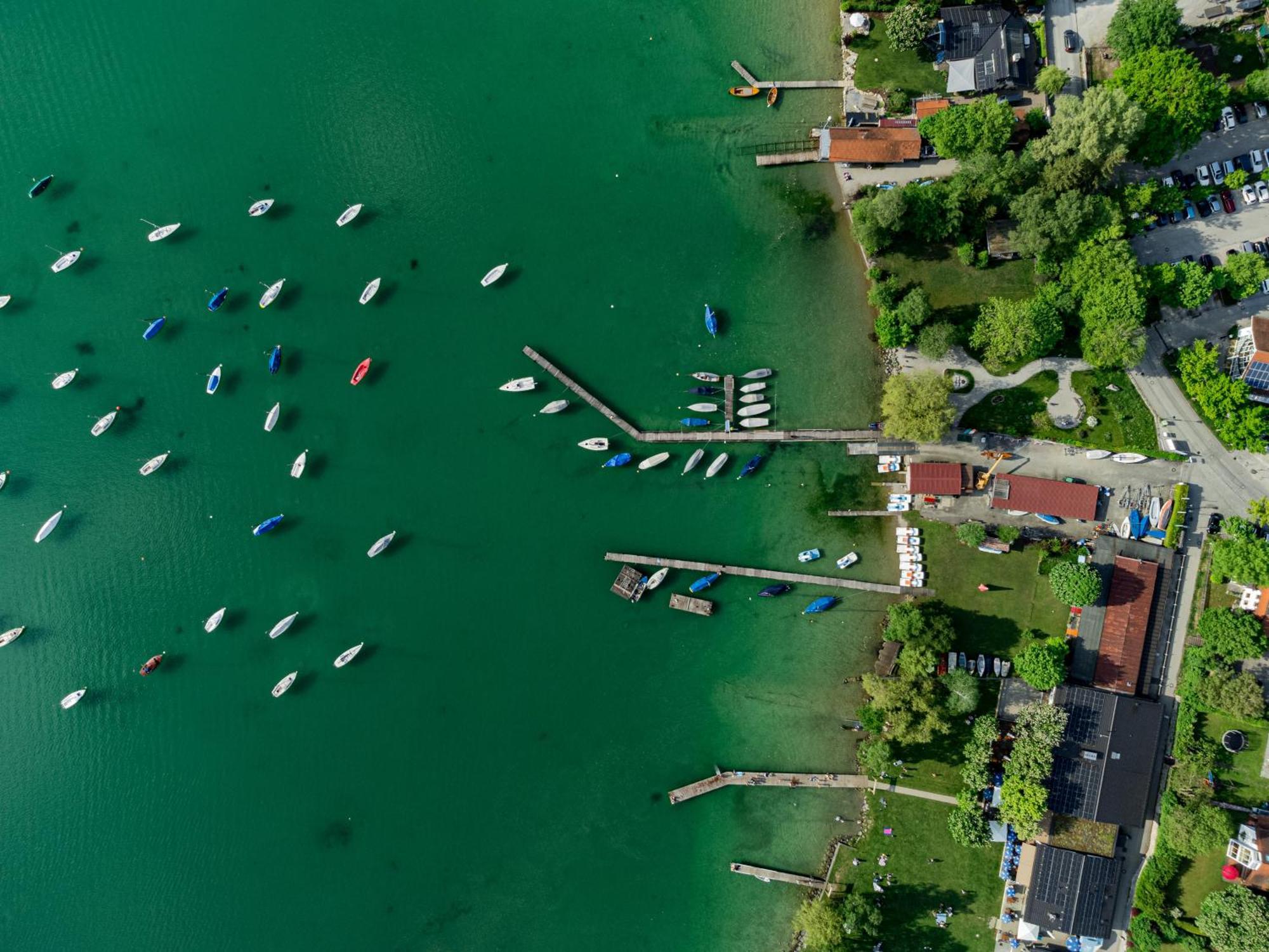 Lago Mio - Pension Am See - Bei Uns Verbringt Ihr Eine Wundervolle Zeit Direkt Am Wasser Worthsee Eksteriør billede